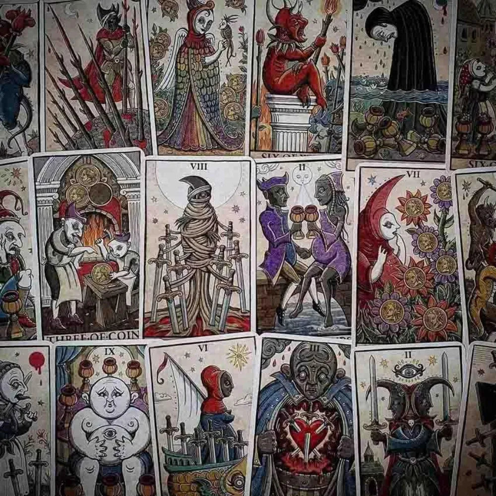 Trionfi della Luna Tarot - Illustrated Pips Edition