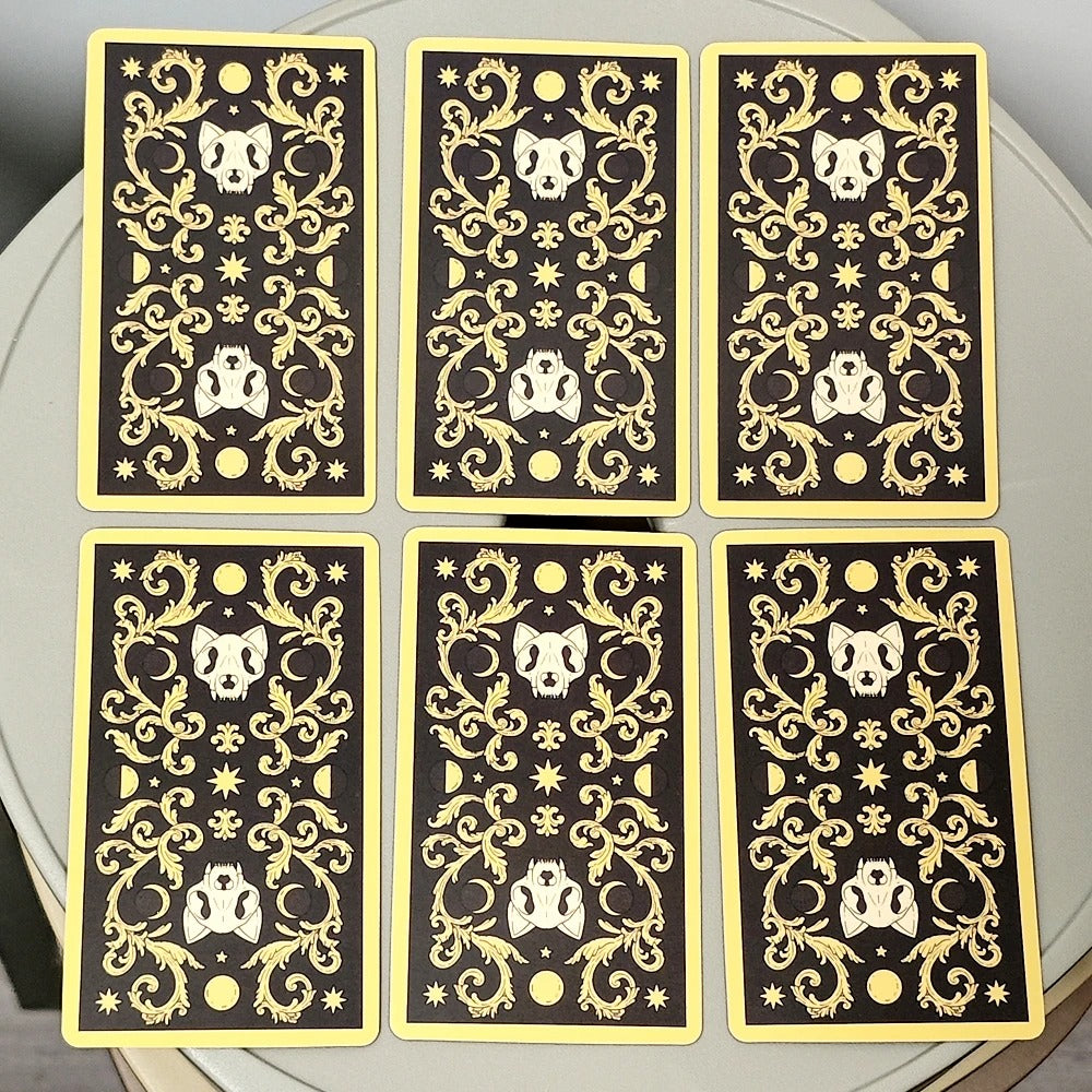 El Tarot de los Gatos — 78 Cards | Spanish Edition Cat Tarot with Guidebook